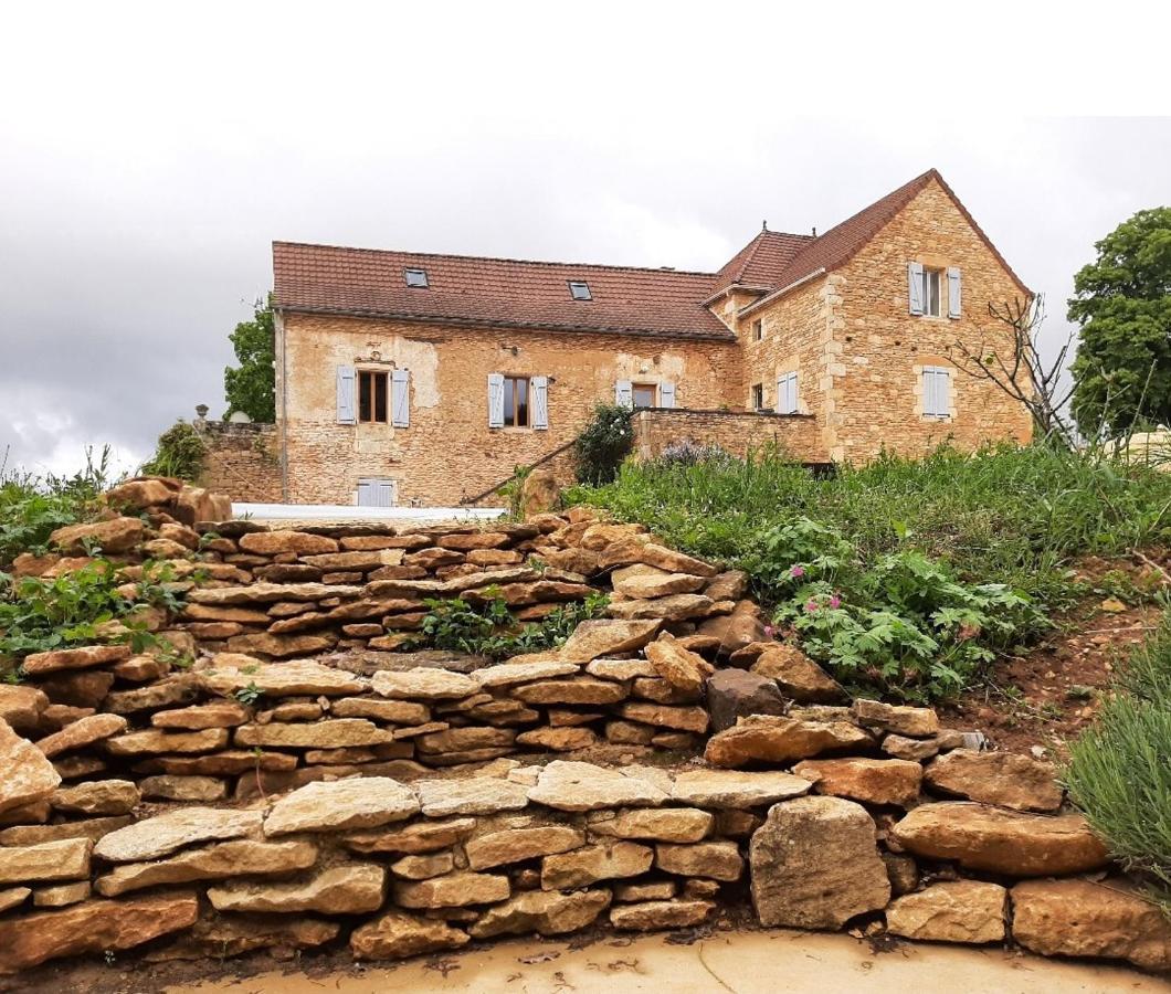 Charmant Studio Dans Maison D'Hote Dans Un Ecrin De Verdure 圣马丁勒瑞杜 外观 照片